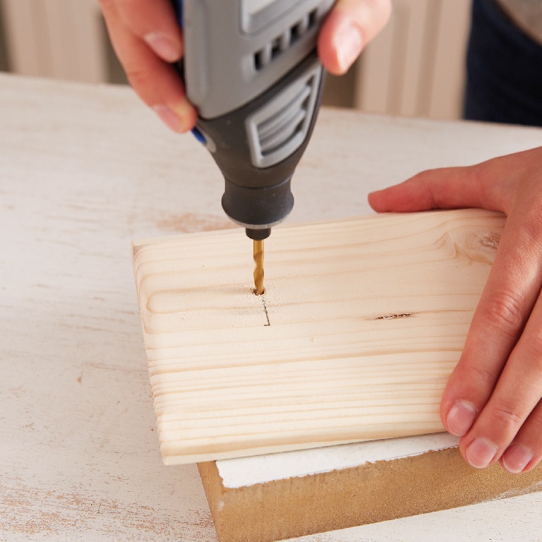 Dremel Set Burghie Lemn