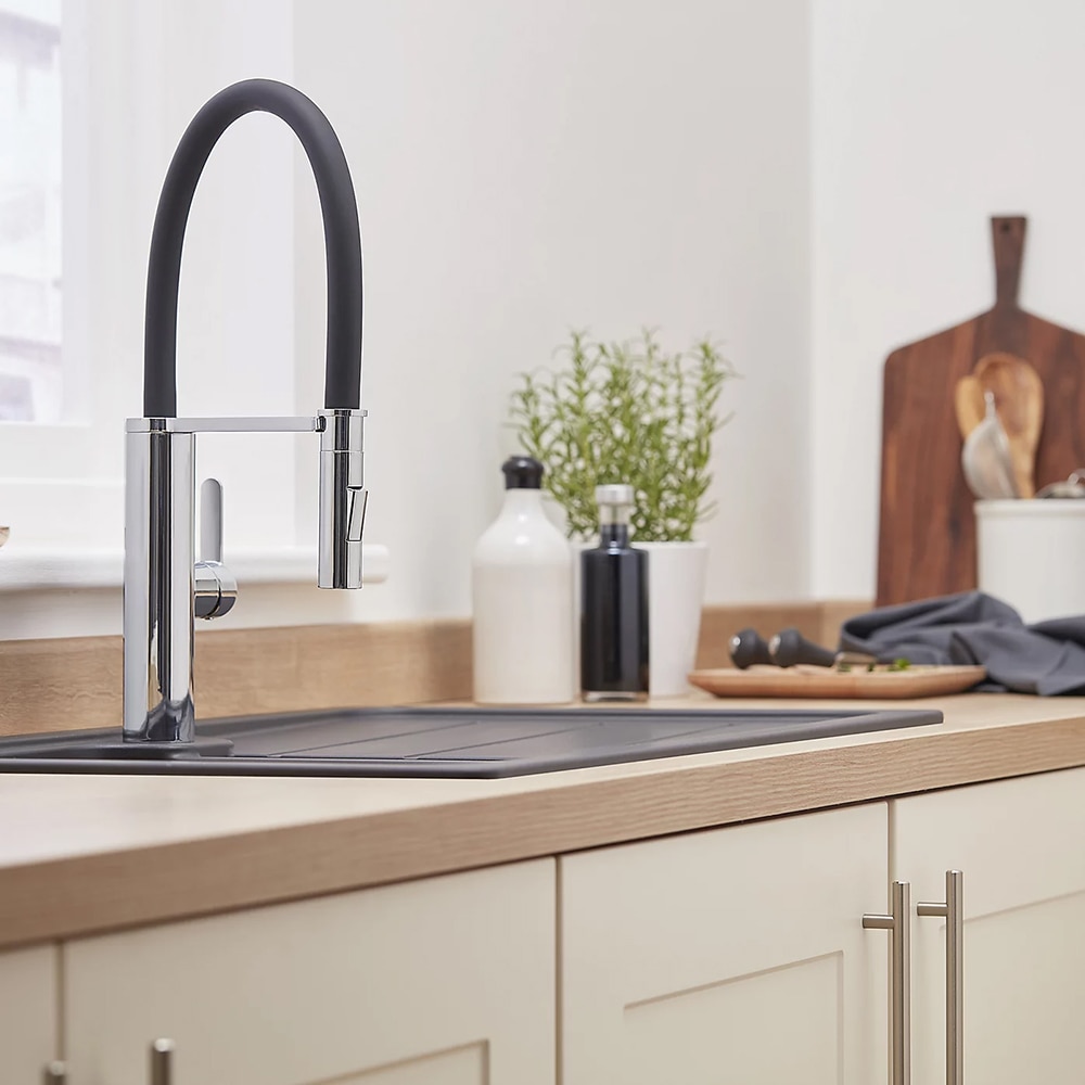 Baterie bucatarie Cooke & Lewis Kloey, dus extractibil, alama si silicon, argintiu-negru