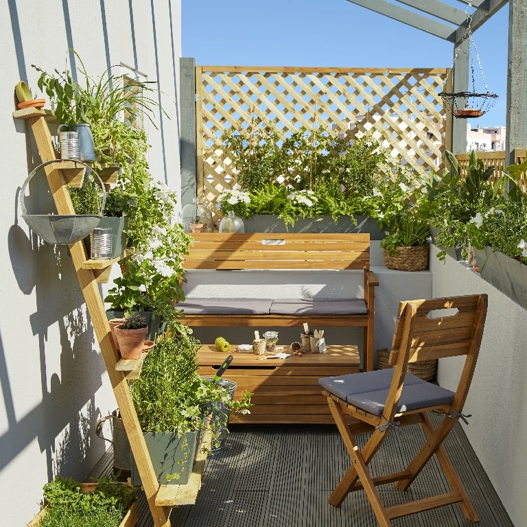 Banca de gradina si terasa Blooma Denia, maro, lemn, 128.5 x 89.7 x 57 cm