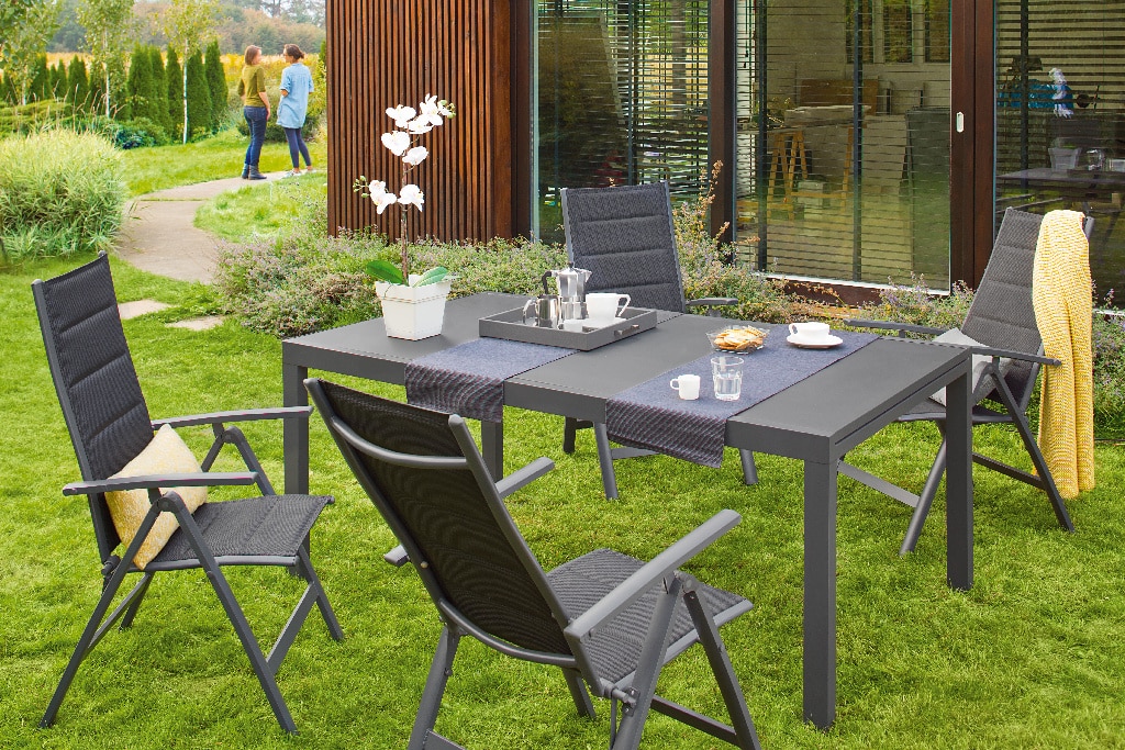 Scaun de gradina si terasa GoodHome Batz, negru, metalic, pliabil, 59 x 110 x 69 cm