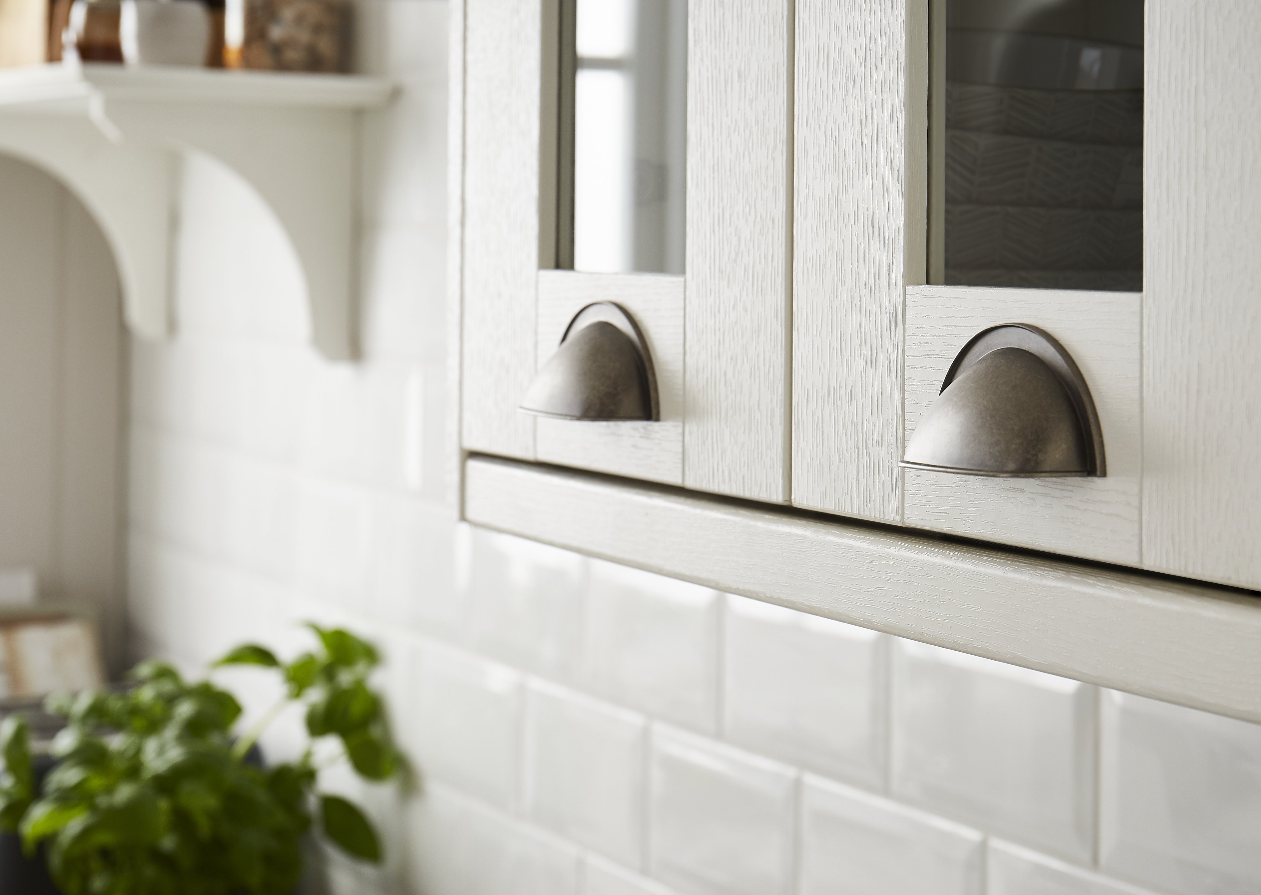 Cornisa GOODHOME Alpinia, MDF, 3.5 x 240 cm, ivoire