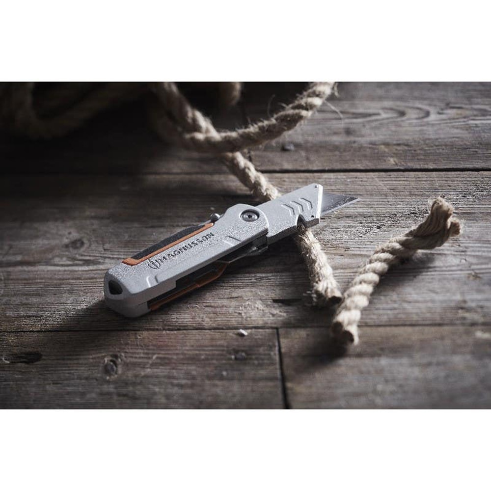 Cutter utilitar Magnusson KN 10, 61 mm, otel