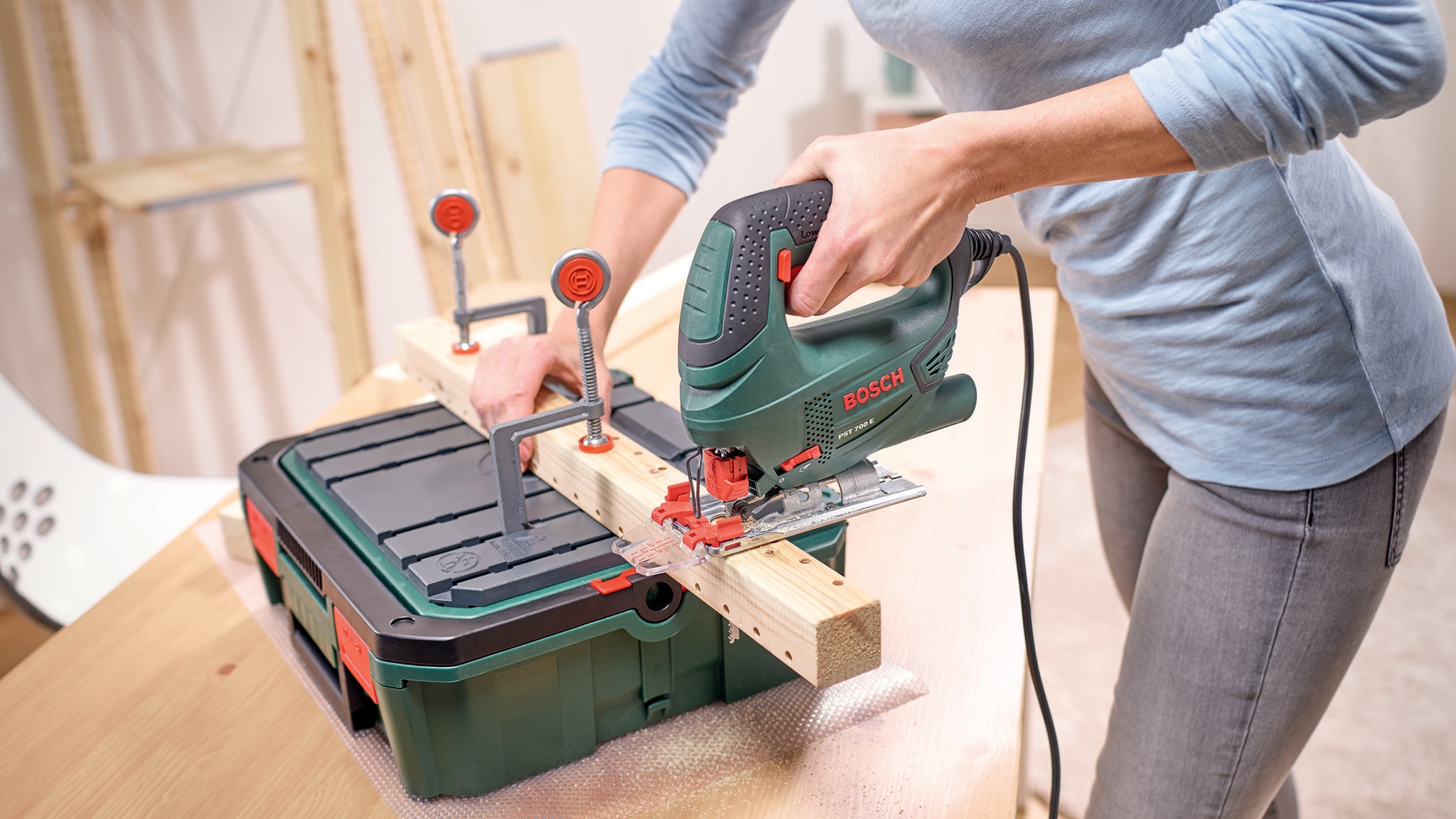 Fierastrau pendular, 500 W, 3000 spm, cu fir • Bosch