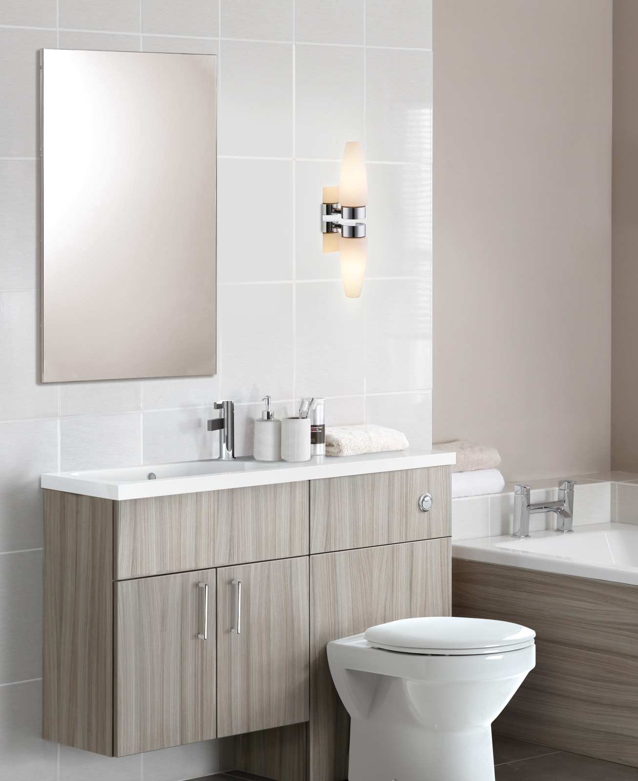 Aplica incandescent, alba, 1 bec, E14, 25 W  Globo Lighting