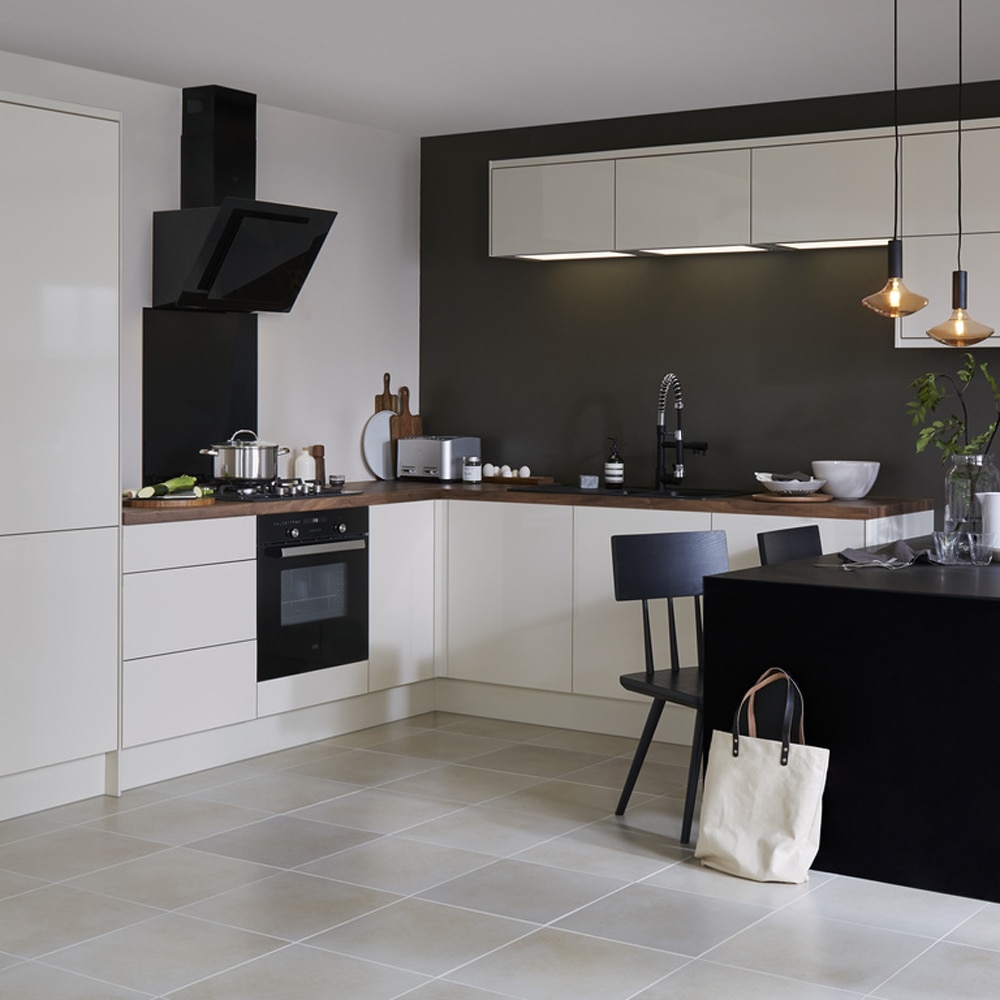 Front usa 3 sertare GOODHOME Stevia, MDF, 59.7 x 71.5 x 1.8 cm, crem
