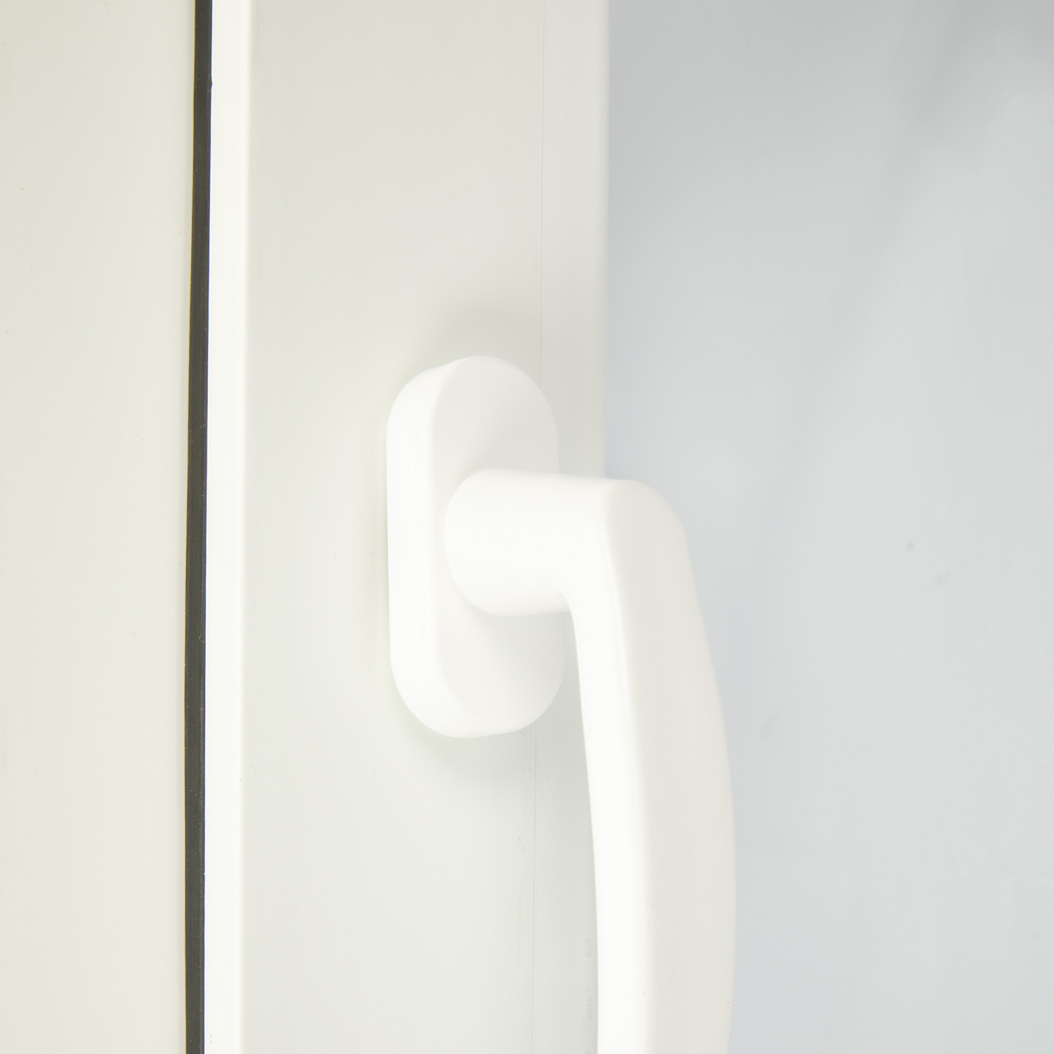 Fereastra termopan PVC, geam Clar + Low-E, alb, 4 camere, 76 x 56 cm, simpla deschidere, batanta Extruplast