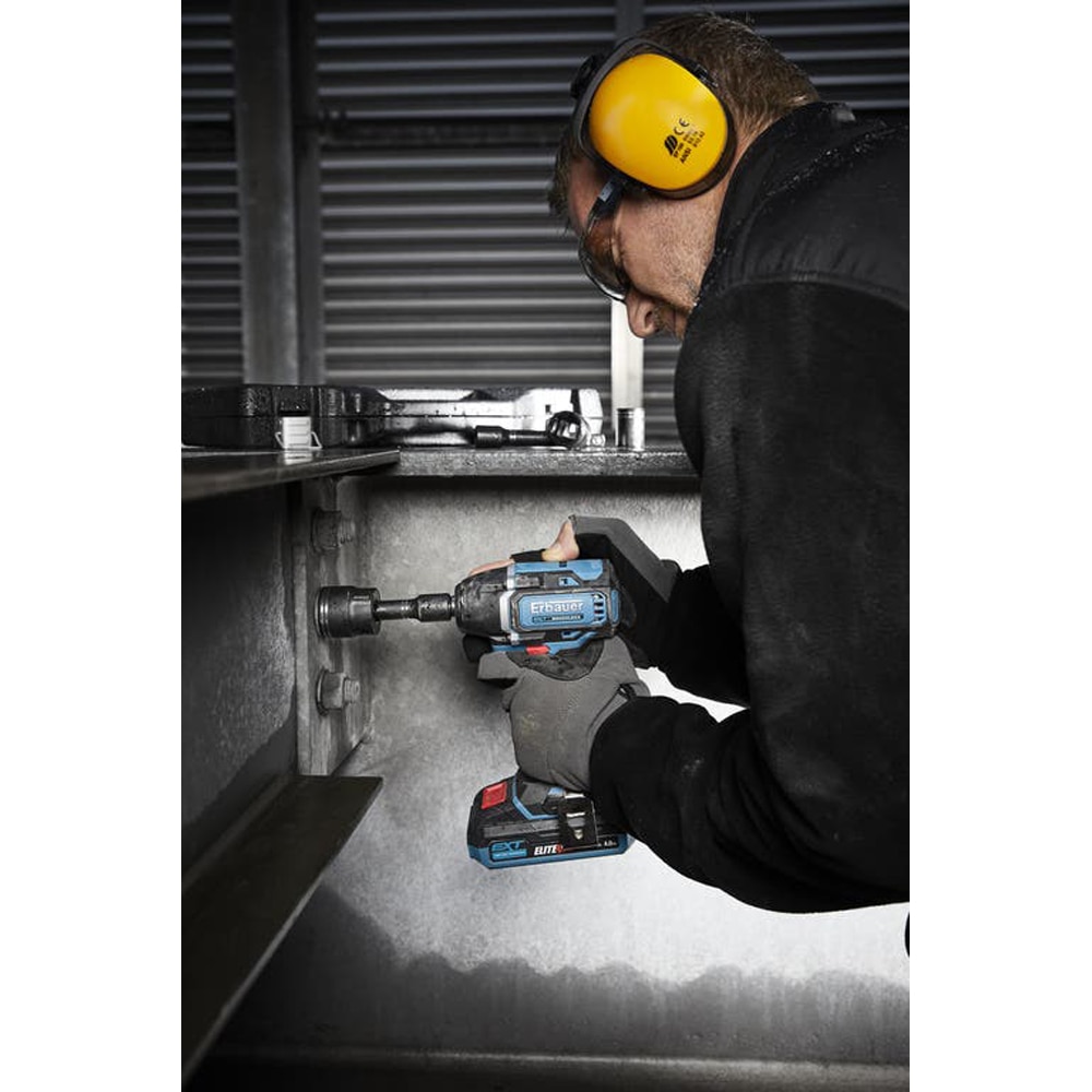 Masina de insurubat cu impact Erbauer EIW18-Li, 18V, 2400rpm, 240Nm, fara acumulator