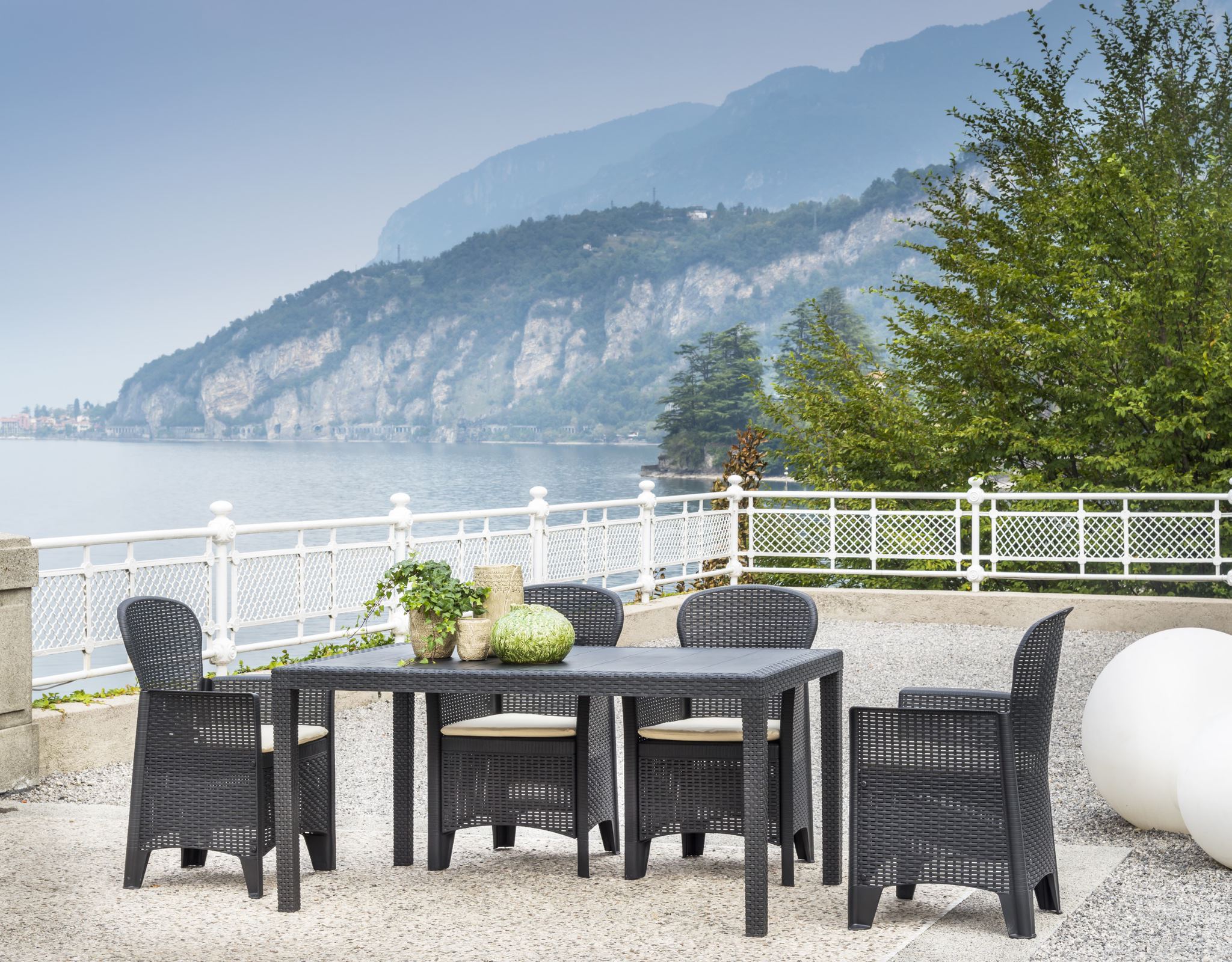 Masa de gradina Landmann, antracit, poliratan, dreptunghiulara, 6 persoane, 150 x 72 cm