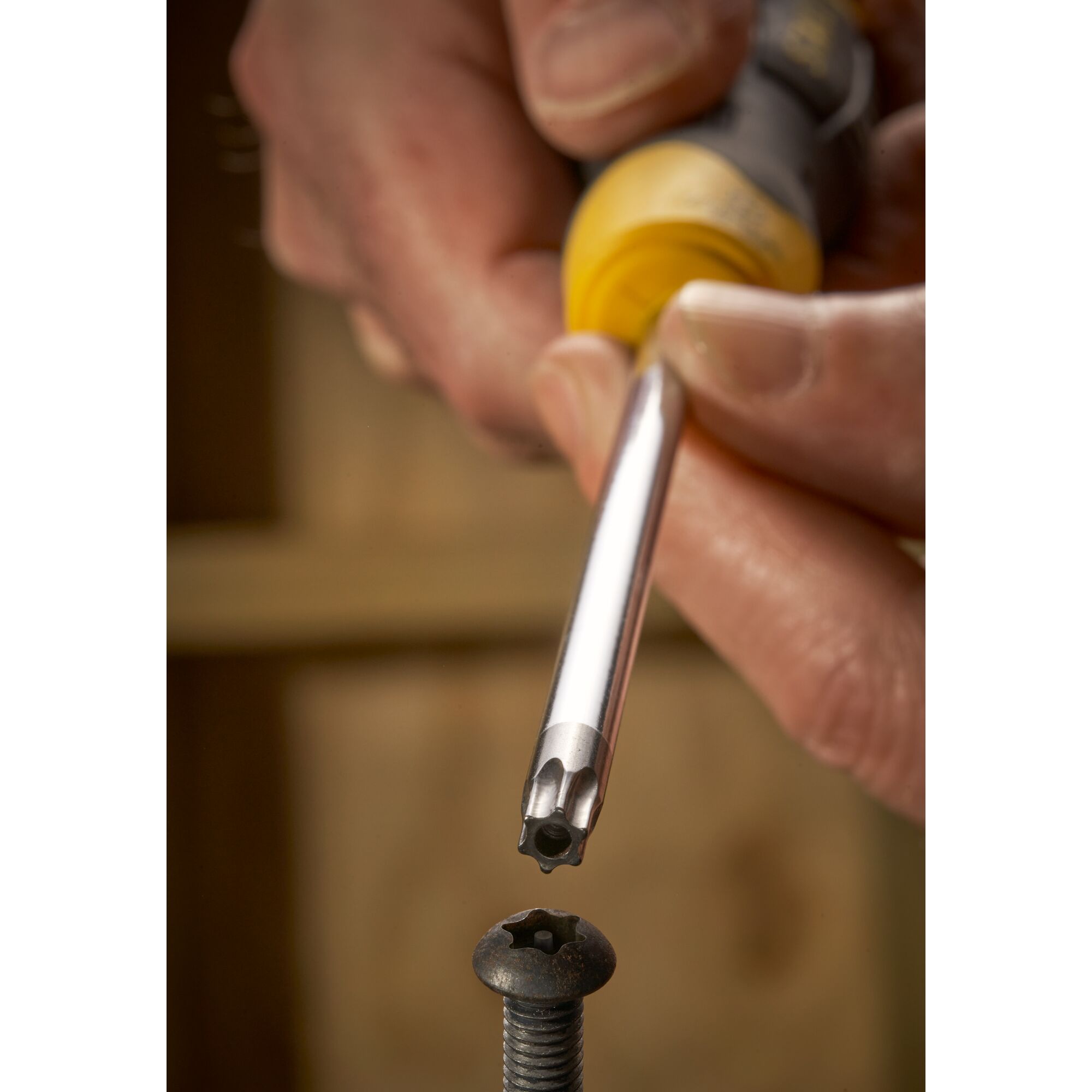 Surubelnita cushiongrip Torx TT30 x 120 mm • Stanley STHT0-65153