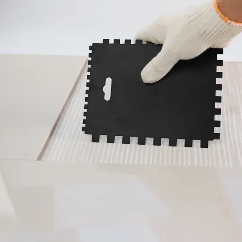 Gletiera multi pentru adeziv, plastic, negru