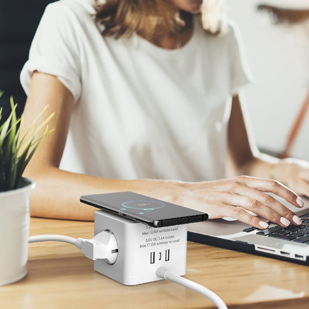 Bloc JACOBSEN, 3 prize Schuko, cu incarcator WiFi si 3 porturi USB, alb/gri