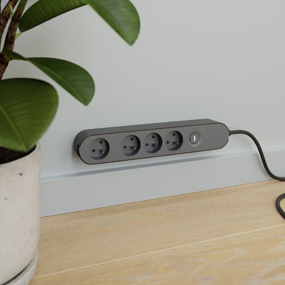 Prelungitor JACOBSEN, 4 prize Schuko, 1.5 m, 1.5 mm, cu intrerupator, negru