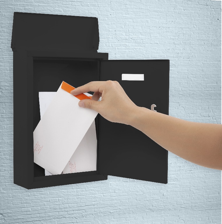 Cutie posta SMITH AND LOCKE, Inchidere cheie, 90 x 238 x 355mm, negru