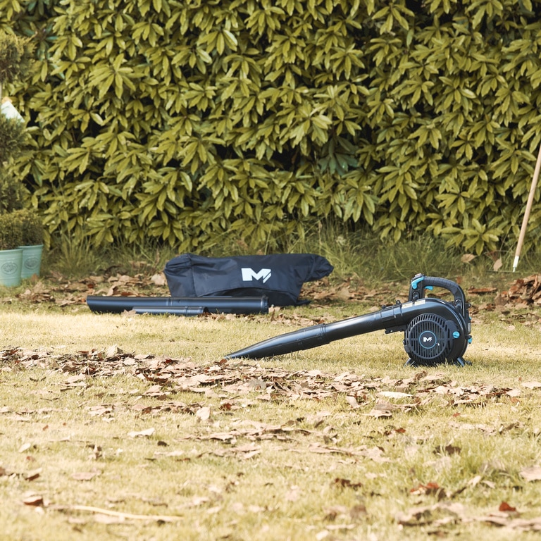 Suflanta si aspirator frunze Mac Allister, cu functie tocare, 1 CP, 25.4 cc