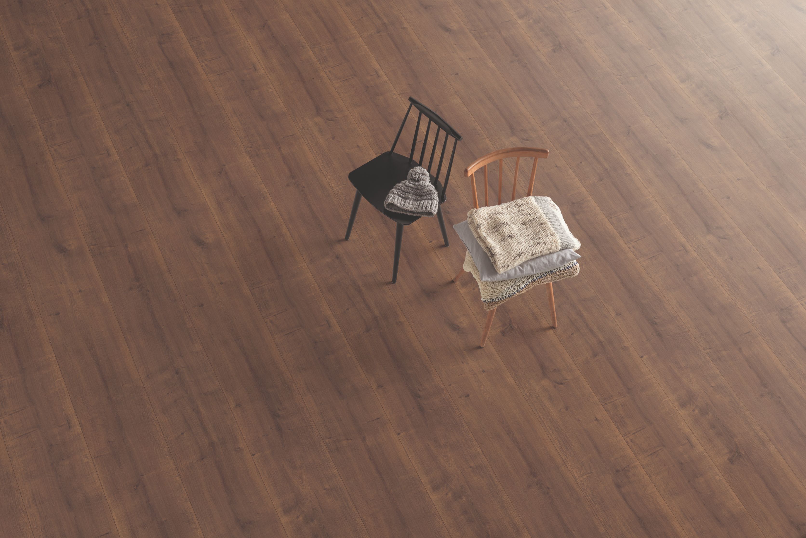 Parchet laminat GoodHome, 8 mm, maro, AC5, 2.53 mp/pachet