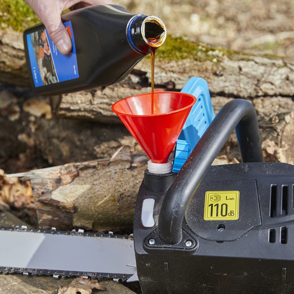 Fierastrau electric cu lant (Drujba) MAC ALLISTER MCS2200, 2200W, lama 40cm