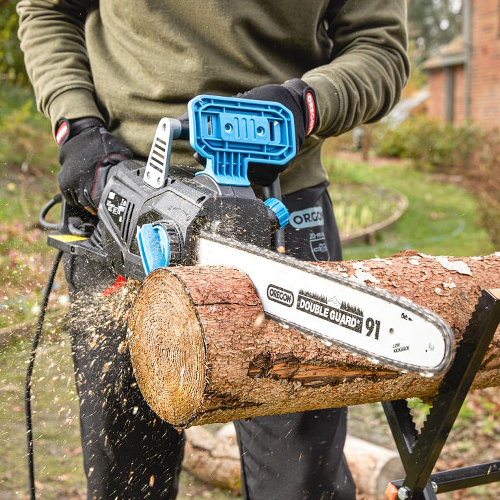 Fierastrau electric cu lant (Drujba) MAC ALLISTER MCS2400, 2400W, lama 45cm