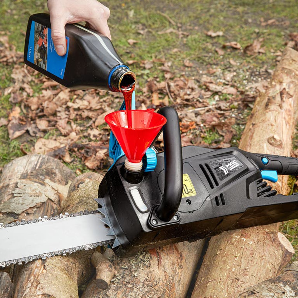 Fierastrau electric cu lant (Drujba) MAC ALLISTER MCS2400, 2400W, lama 45cm