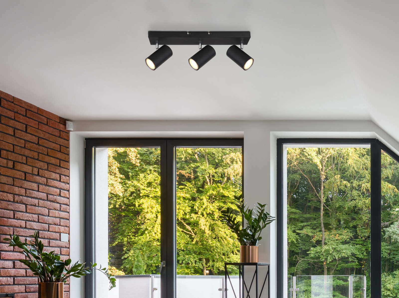 Spot Led Negru Metal 3X 35W Gu10