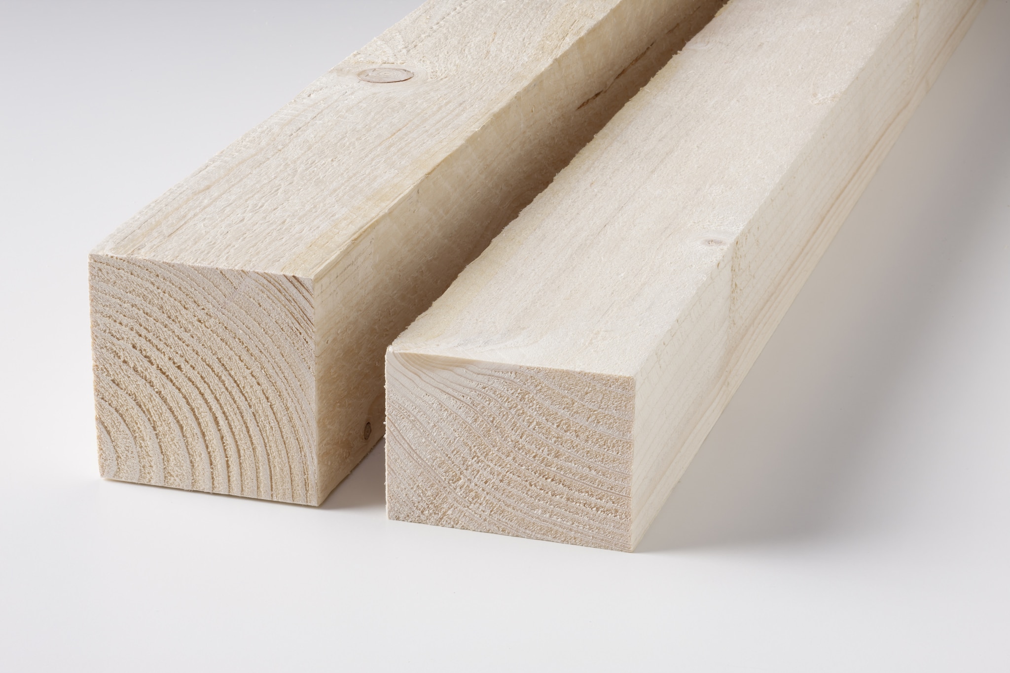 Cherestea patrata din molid, 250 x 4.8 cm x 48 mm