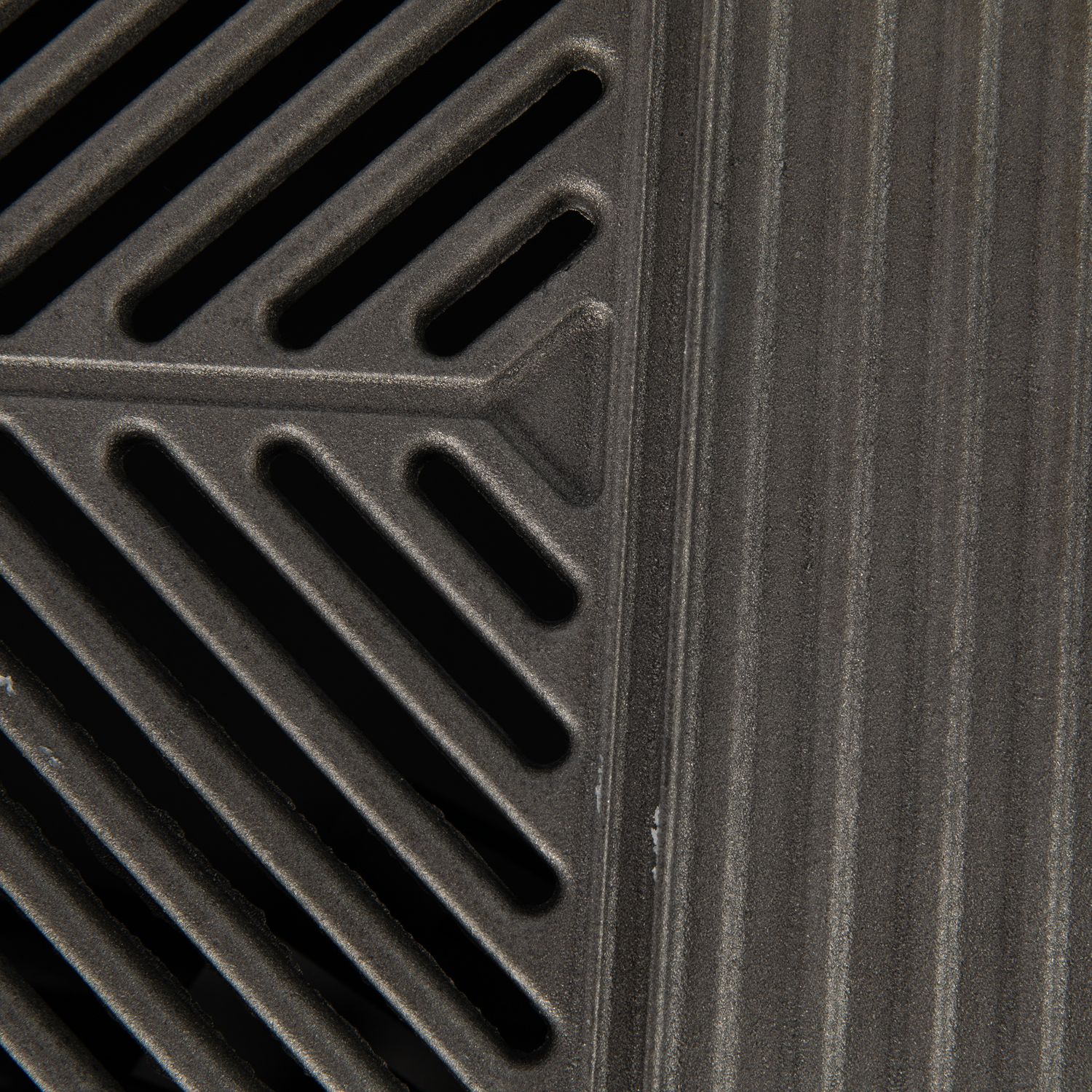 Gratar otel, 60 x 35 cm, fonta