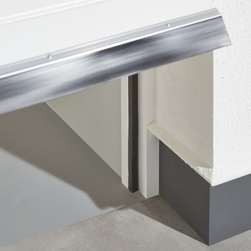 Garnitura etansare autoadeziva VOLDEN, 20 x 17 mm, spuma, negru, 6.5 m