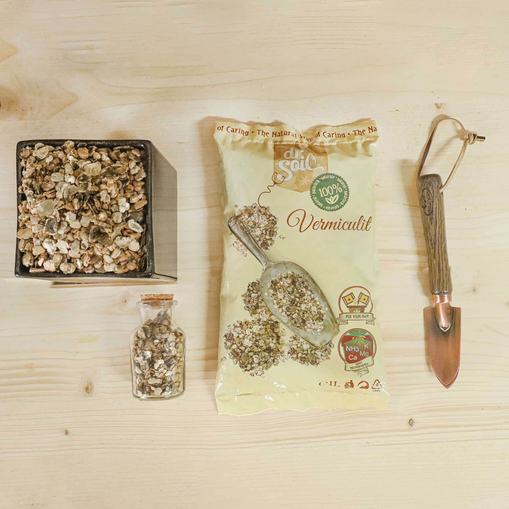 Vermiculit Dr. Soil pentru ameliorare sol, 1 l