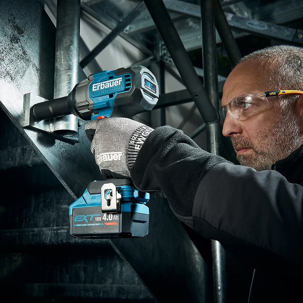Masina de insurubat cu impact Erbauer Elite ERI1097IPD, 18V, 800Nm