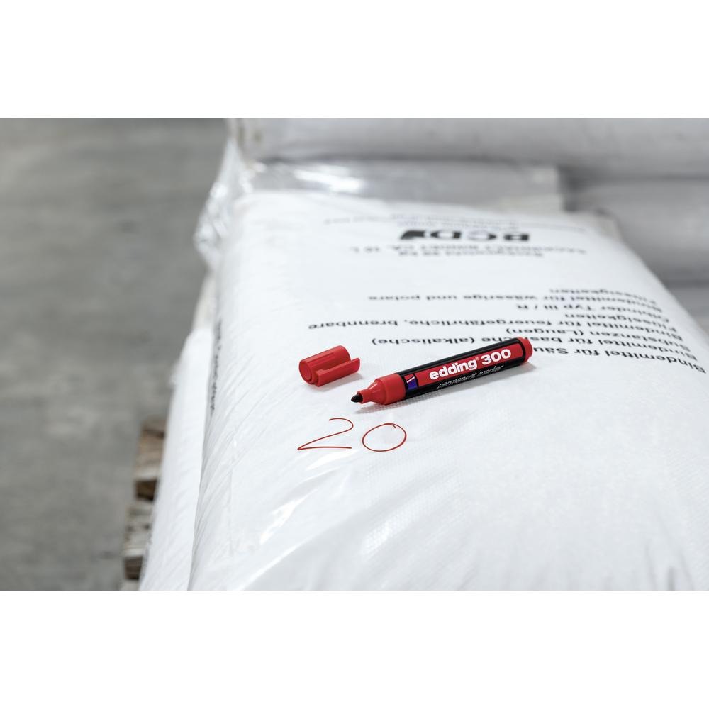 Marker permanent EDDING 300, varf rotund, 1.5-3 mm, rosu