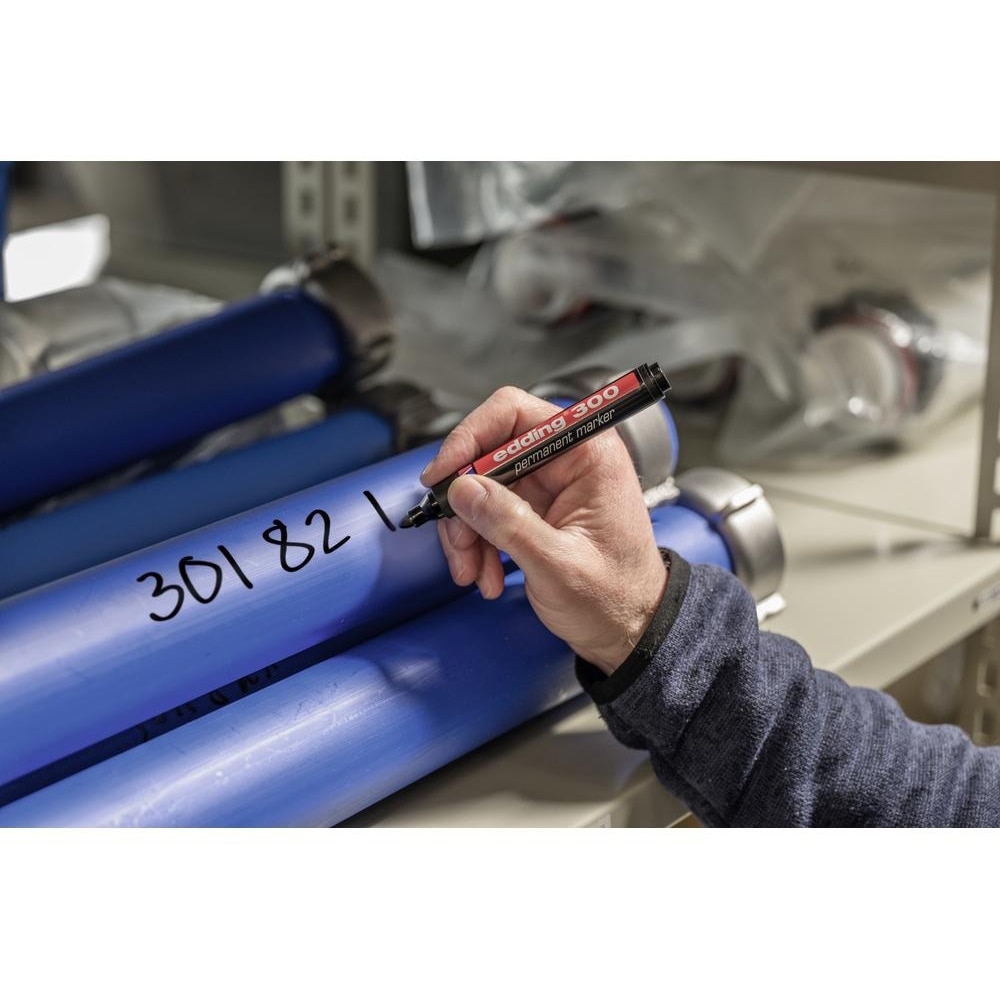 Marker permanent EDDING 300, varf rotund, 1.5-3 mm, rosu