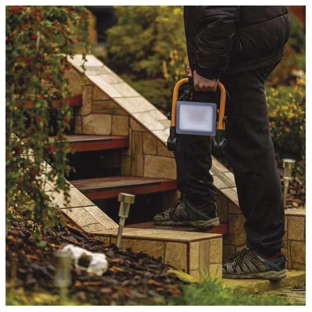 Proiector LED EMOS Ilio, 31W, 2800lm, portocaliu