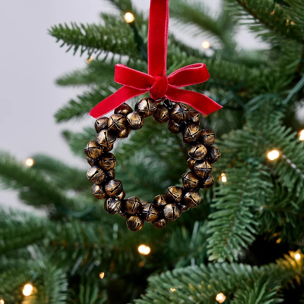 Decoratiune brad coronita din clopotei, 7x2 cm