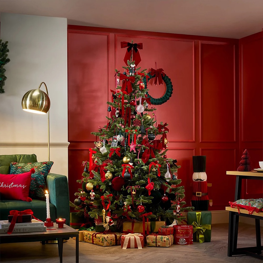 Decoratiune brad fundita rosie catifea, 23x2.7 cm