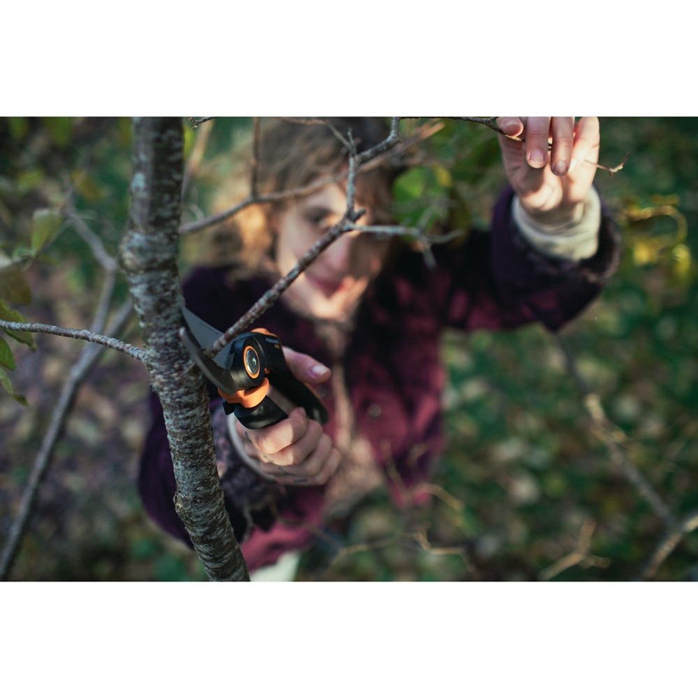 Foarfeca pas cu pas FISKARS PowerGear P961, L, otel, negru