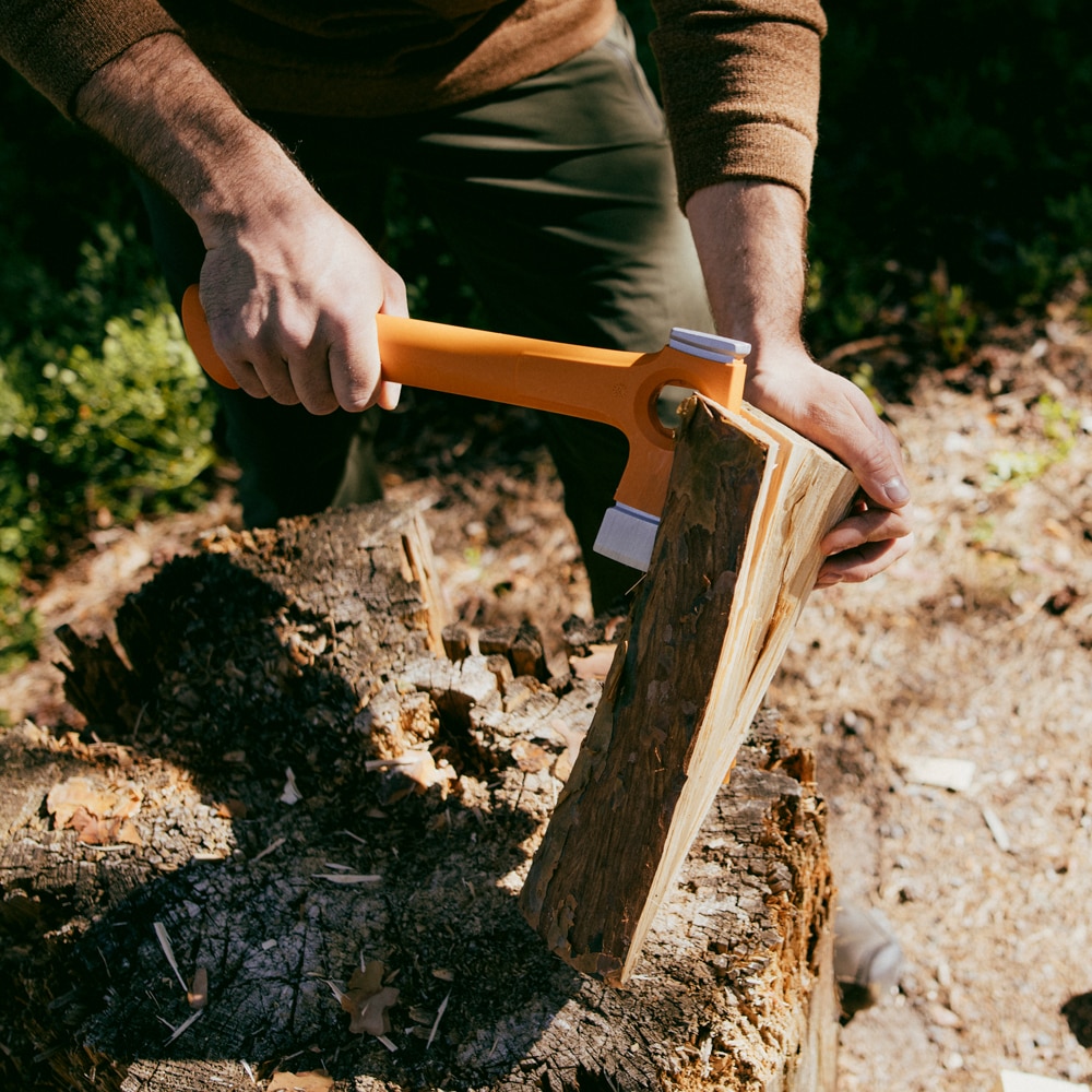 Topor camping FISKARS X13, 33cm, 480g