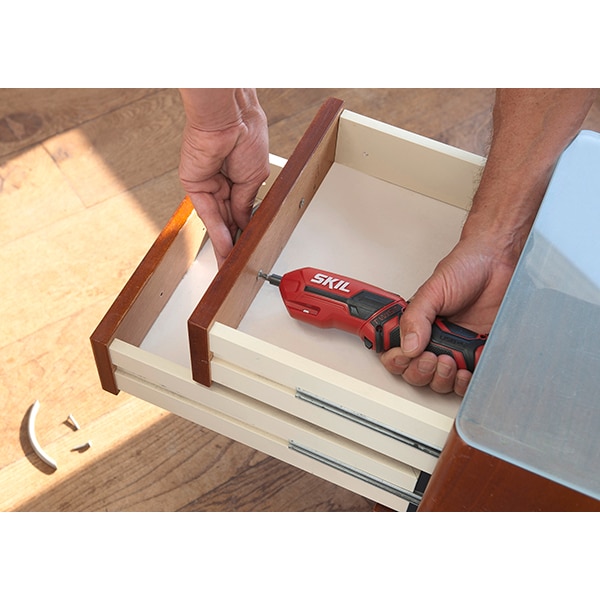 Surubelnita electrica SKIL 2710 AA , 3.6V, 1.5Ah, 220RPM, 7Nm