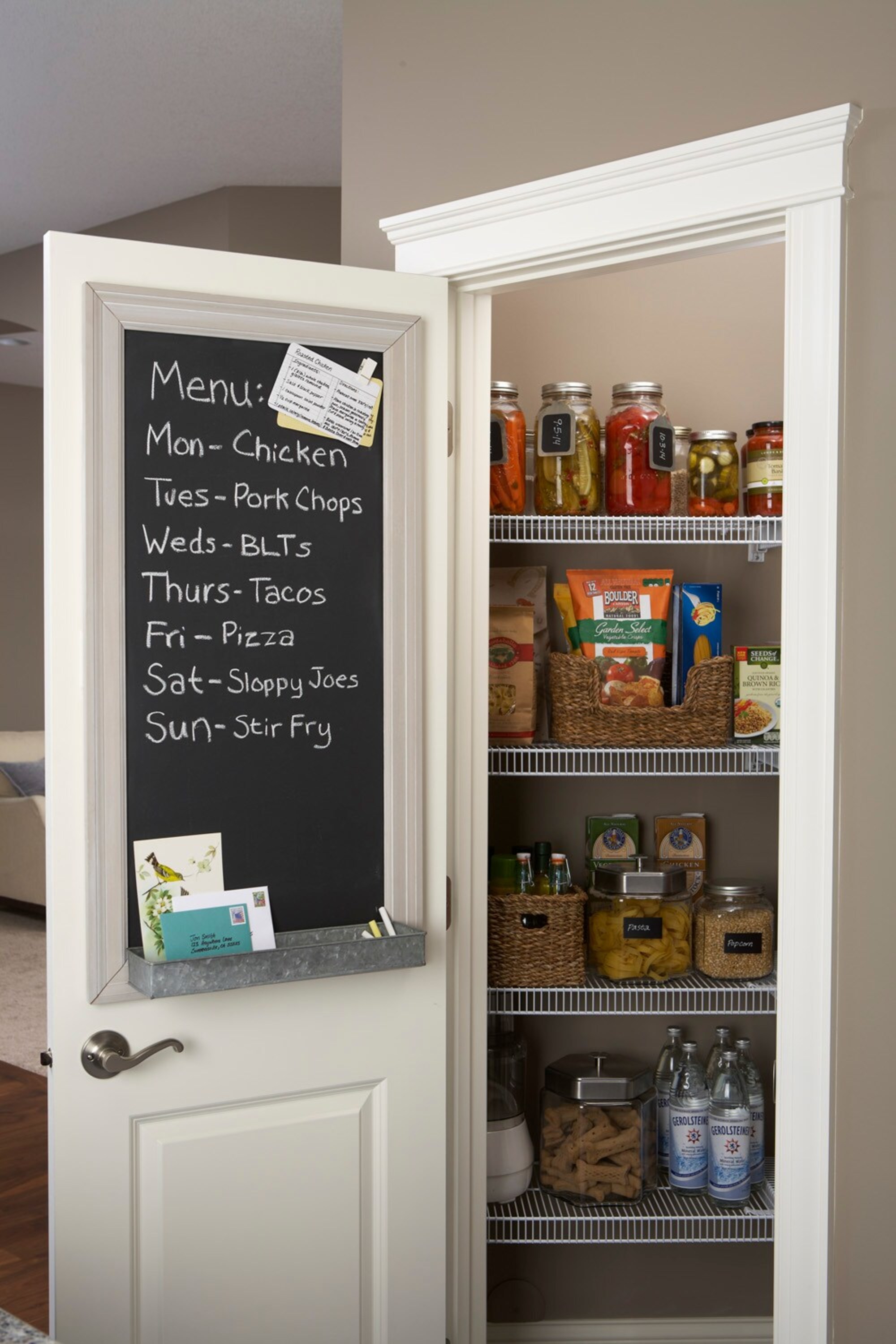 Banda montare 1.8 cm x 1.8 m Alb • Scotch