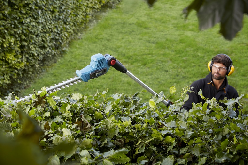 Fierastrau telescopic gard viu, 45 cm  Erbauer