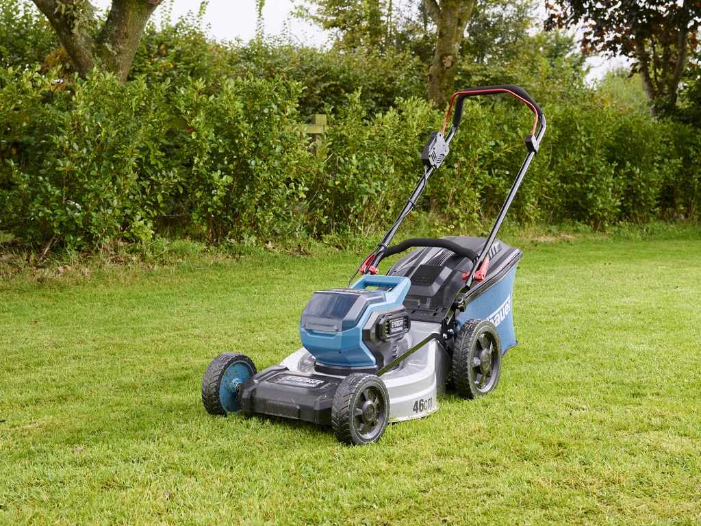 Masina de tuns gazon, motor electric, Erbauer, 1200 W, latime taiere 46 cm, sac colector 50 L