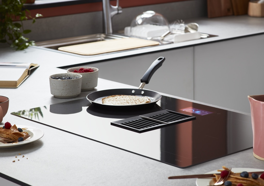 Plita cu inductie, 4 arzatoare, sticla ceramica, negru  GoodHome