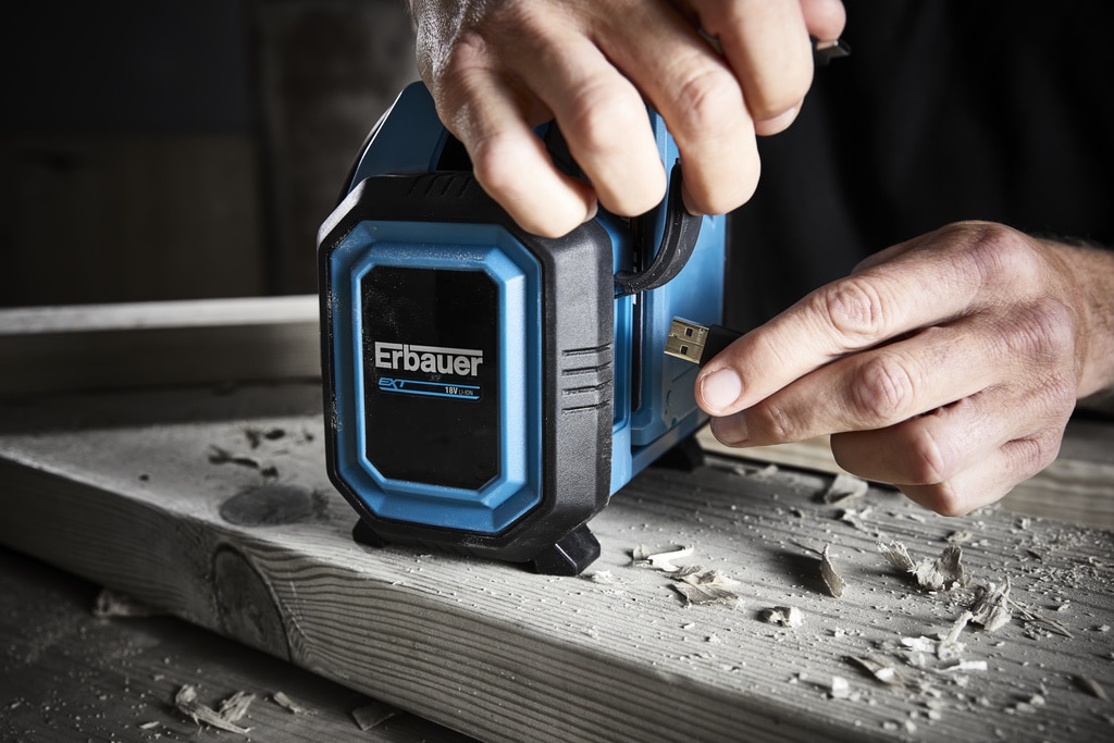 Radio portabil Erbauer ESP18-Li, 18V, Bluetooth, IP20