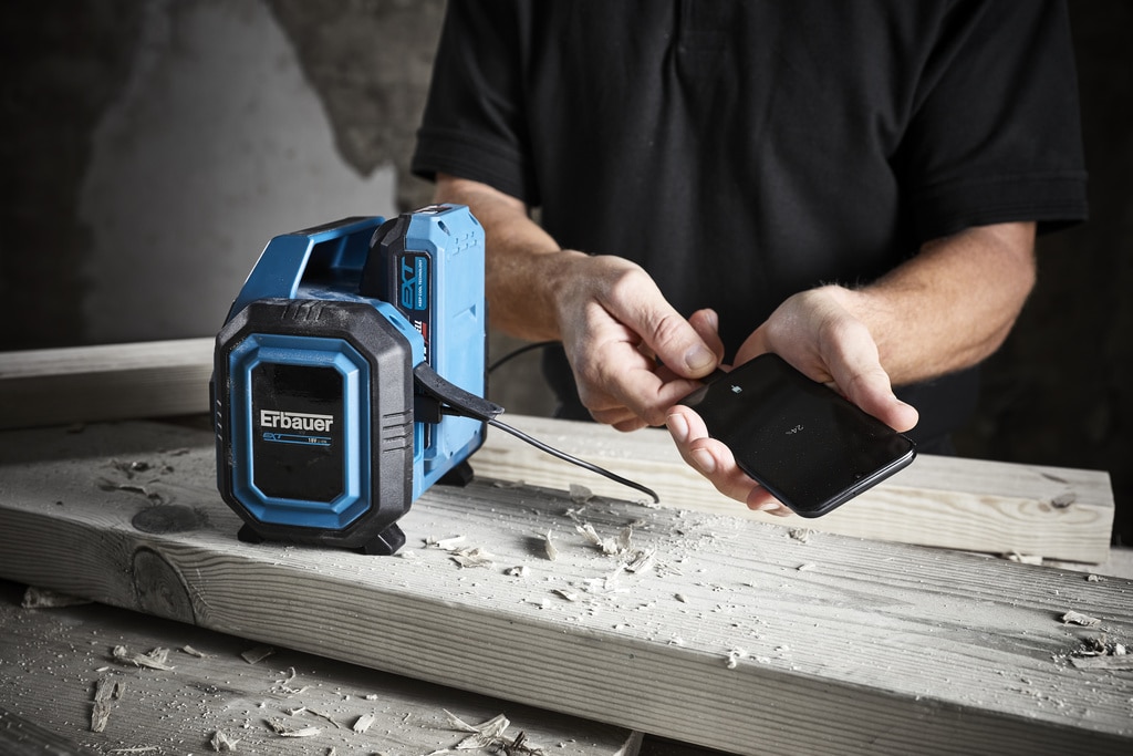 Radio portabil Erbauer ESP18-Li, 18V, Bluetooth, IP20
