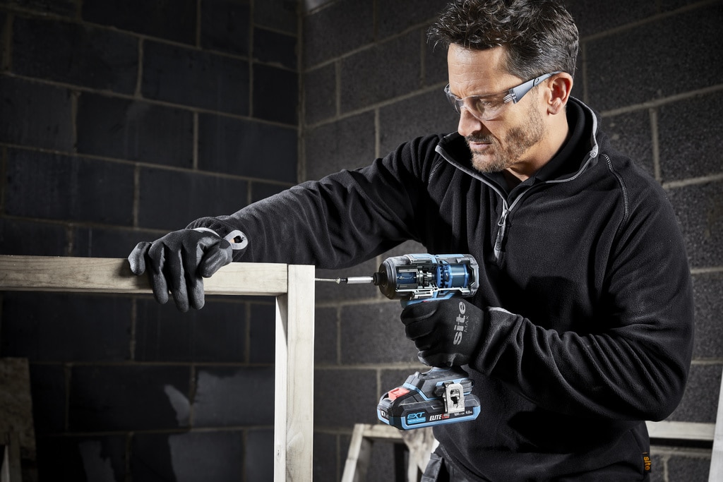 Masina de gaurit si insurubat cu impact Erbauer, 18 V, 170 Nm, fara acumulator