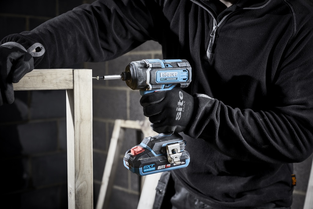 Masina de gaurit si insurubat cu impact Erbauer, 18 V, 170 Nm, fara acumulator