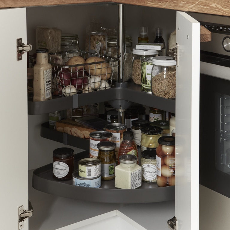 Corp colt, negru. 93 cm  Jolly Pebre