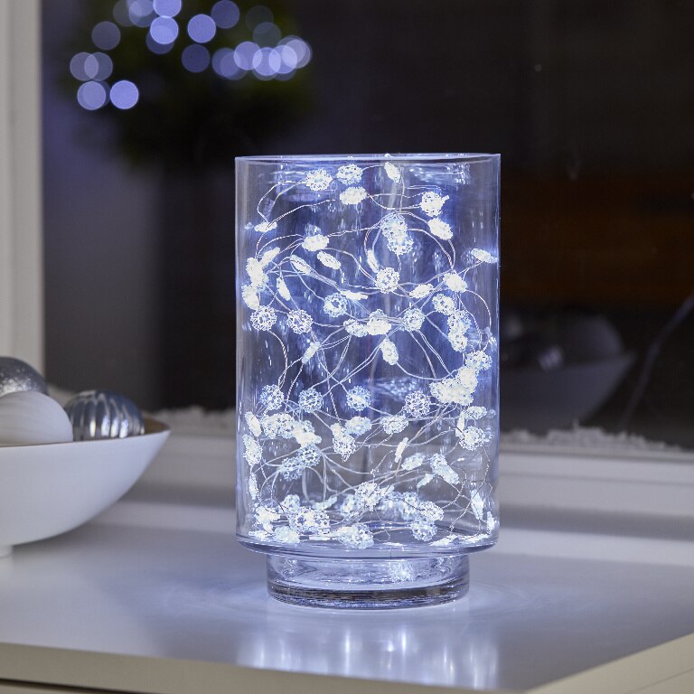 Instalatie Craciun cu fulgi de nea 100 LED-uri, 8.22 m, IP20, pe baterie, lumina alb rece