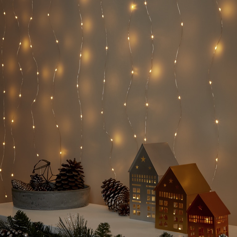 Perdea de lumini LED, 380 leduri, 2 x 2 m, iluminat alb cald