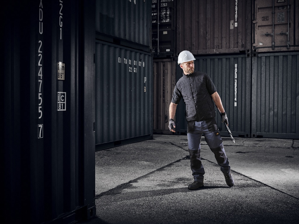 Pantaloni cu multiple buzunare, W34 L32, marime 44, gri • Site Harrier