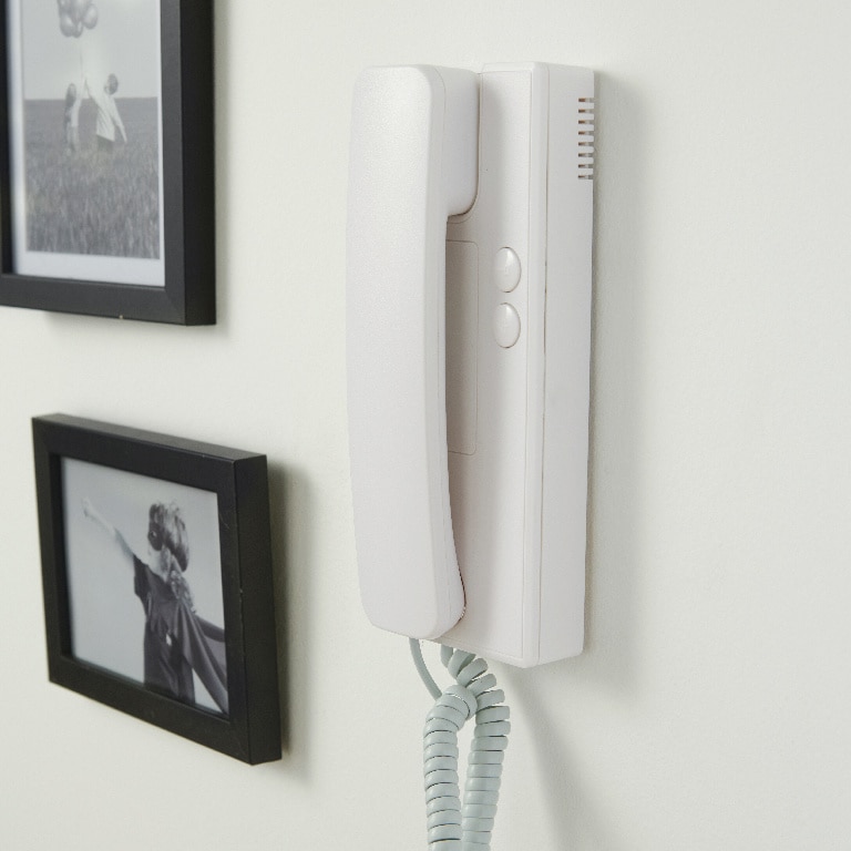 Interfon video cu receptor si fir, plastic, 78 dB, IP44, alb