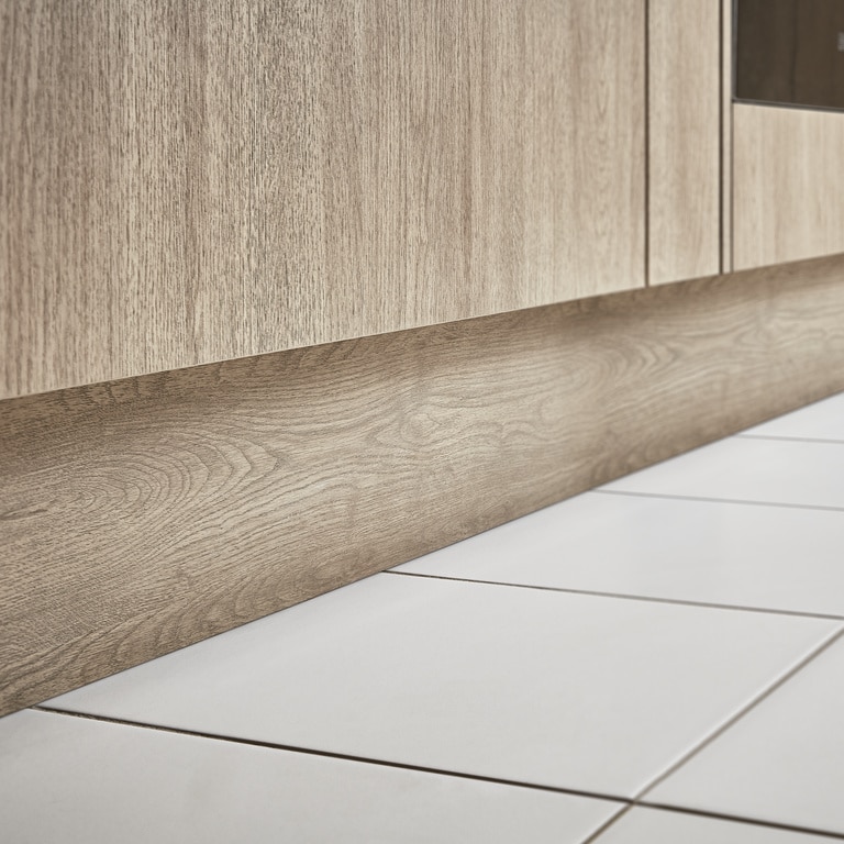 Plinta bucatarie GOODHOME Chia, 15 x 240 cm, stejar